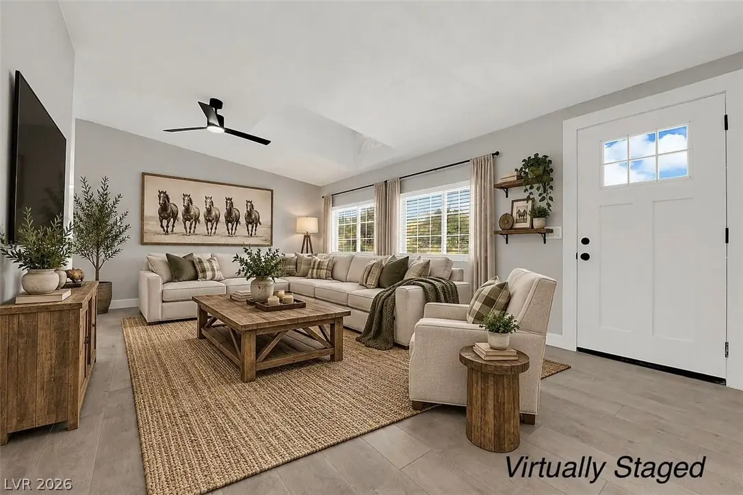 81 East Stagecoach Road