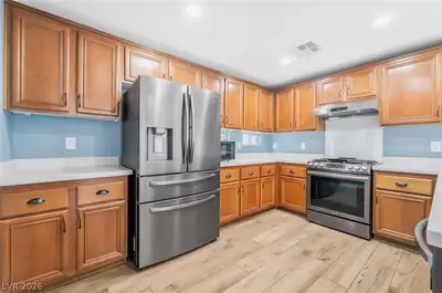 6097 Honeysuckle Ridge Street Kitchen