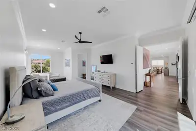 2948 Foxtail Creek Avenue Primary Bedroom