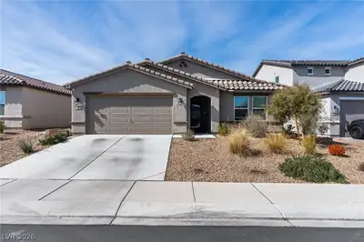 435 Triple Falls Street, Indian Springs