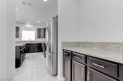 7141 Tavita Street, Las Vegas, NV 89113 Kitchen