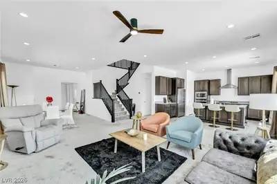 9075 North West Dolce Brezza Street Living Room