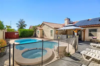 5655 West Katie Avenue Pool