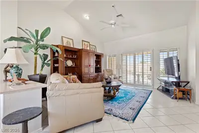 2924 Lotus Hill Drive, Las Vegas, NV 89134 Living Room