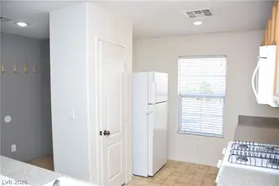 8815 First Lady Avenue Kitchen