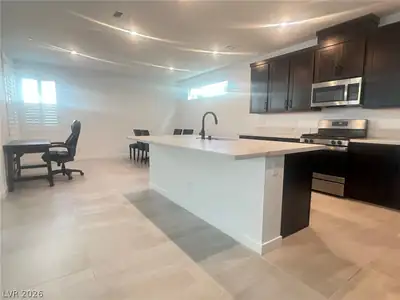 3212 Cristallo Avenue Kitchen