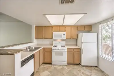 8070 West Russell Road 2128 Kitchen