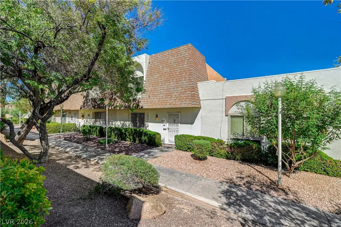 3447 Garden East Drive