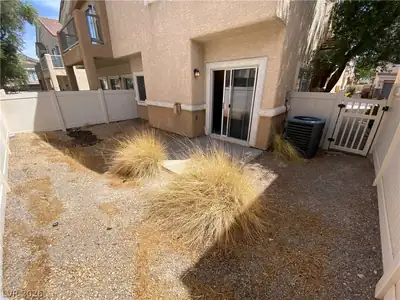 87 Stock Option Street 3 Yard