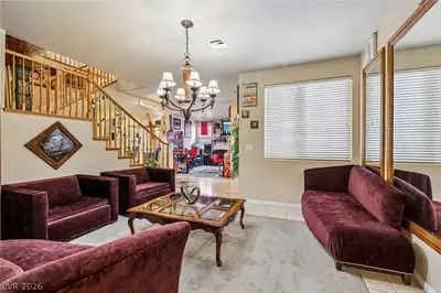 399 Washtenaw Street Living Room