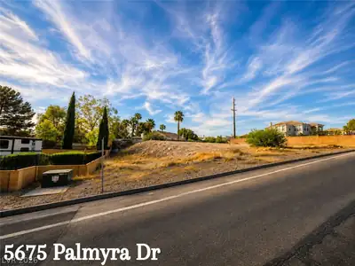 5675 Palmyra Avenue Lot