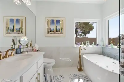 428 Wonderstone Drive 0 Primary Bathroom