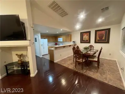 9174 RED CURRANT Avenue Dining Room