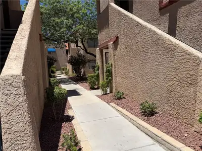 4160 Gannet Circle 341 Yard