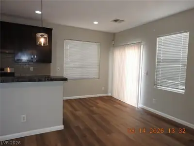 8416 VIANSA LOMA Avenue Dining Area