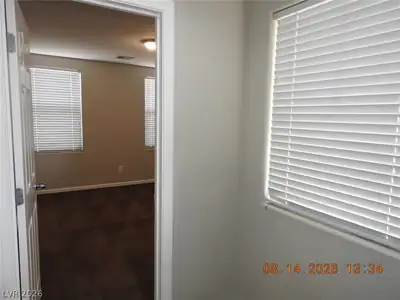 8416 VIANSA LOMA Avenue Bedroom