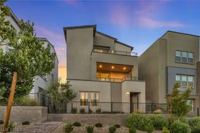 11512 West Fleet Wing Avenue, Las Vegas