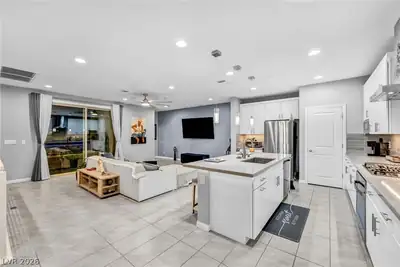 11512 West Fleet Wing Avenue Kitchen