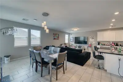 2659 Glen Valley Avenue Dining Area