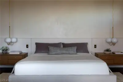 5086 Scenic Ridge Drive Bedroom