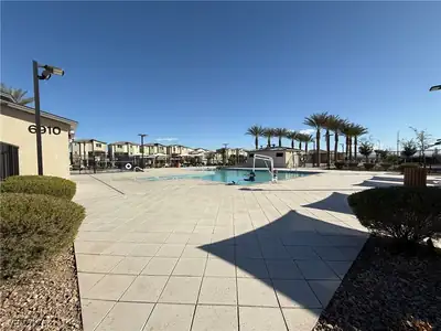 2686 Mango Light Avenue Pool
