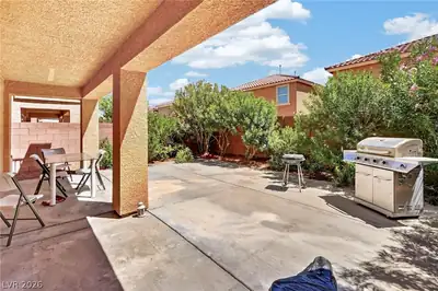 8258 Sorrel Street Patio