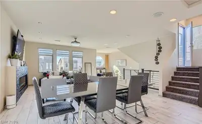 8044 Haywood Estate Avenue Dining Area