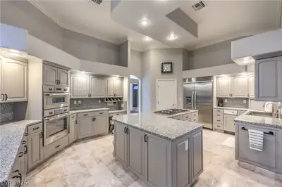 1941 Black Water Court Kitchen