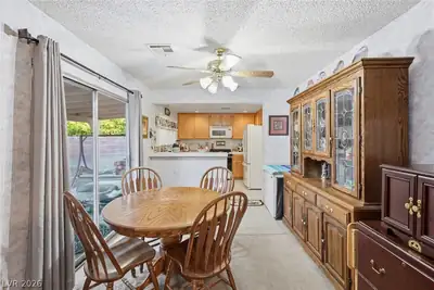 937 Plantation Acres Street Dining Area