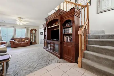 937 Plantation Acres Street Living Room