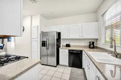 8709 Red Rio Drive 203 Kitchen