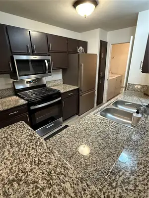 2200 South FORT APACHE Road 2172 Kitchen