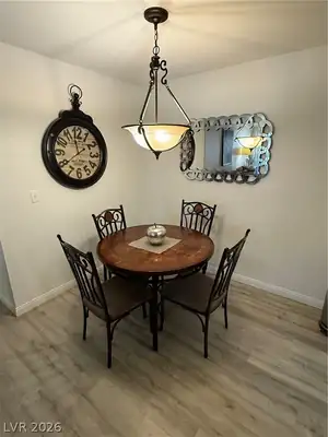 2200 South FORT APACHE Road 2172 Dining Area