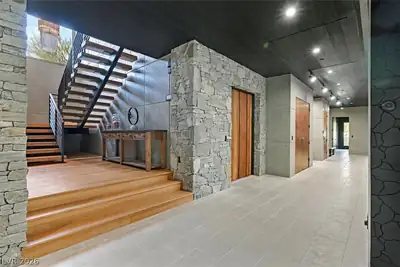 4155 Badura Avenue Entrance Foyer
