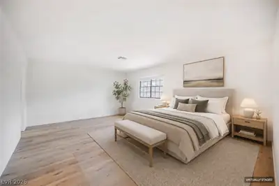 501 Buttonwood Lane Bedroom