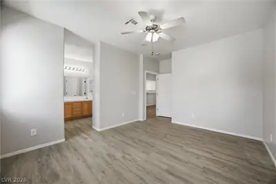 9113 Black Slate Street Primary Bedroom