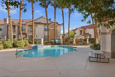 8555 West Russell Road 1048 Pool