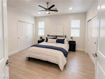 5446 Pine Ranch St Bedroom