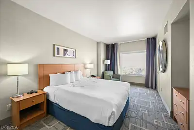 211 East Flamingo Road 1407 Bedroom