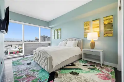 4471 Dean Martin Drive 810 Bedroom
