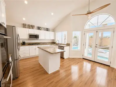 7547 Brightwood Drive Kitchen