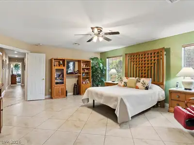 3740 Rick Stratton Drive Bedroom
