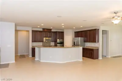 677 COFFEE CHERRIES Court Kitchen
