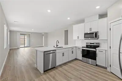 4516 Cave Lake Avenue Kitchen