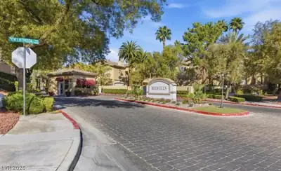 1613 Cardinal Bluff Drive 204, Las Vegas
