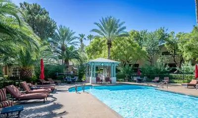 1613 Cardinal Bluff Drive 204 Pool