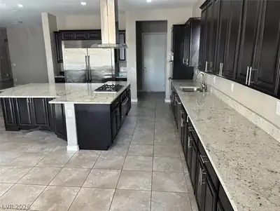 8823 Sherborne Gate Avenue Kitchen