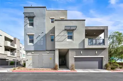 11238 Essence Point Avenue 202 Las Vegas, NV 89135