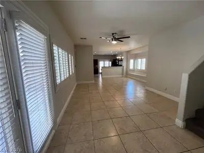9460 Glendora Valley Street Living Room