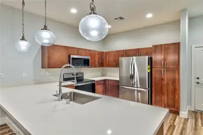6434 Spring Jog Street Kitchen